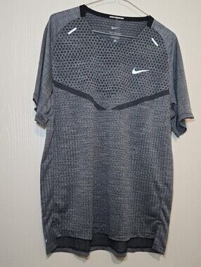 NIKE Tech Knit Dri-FIT ADV Running Shirt Mens Size MEDIUM Grey DM4753-010 New